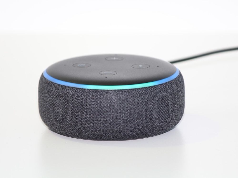 alexa-4758340_1280